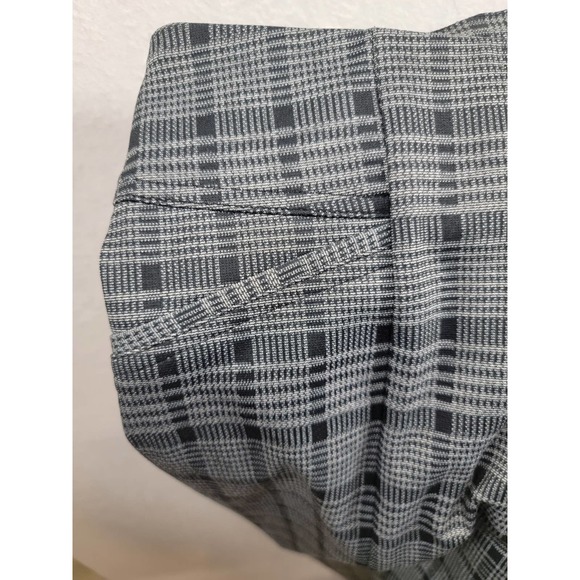 NWOT Soho Women's Black & Gray Plaid Dress Pants Size L - Picture 4 of 7